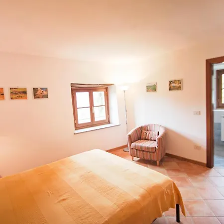 I Noccioli By Interhome Rufina